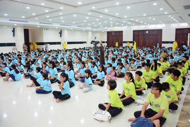 The 2nd-day Children 's Summer Retreat